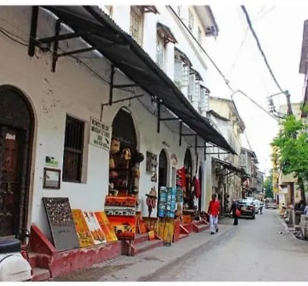 Mombasa Comfort House, Old Town Exterior photo